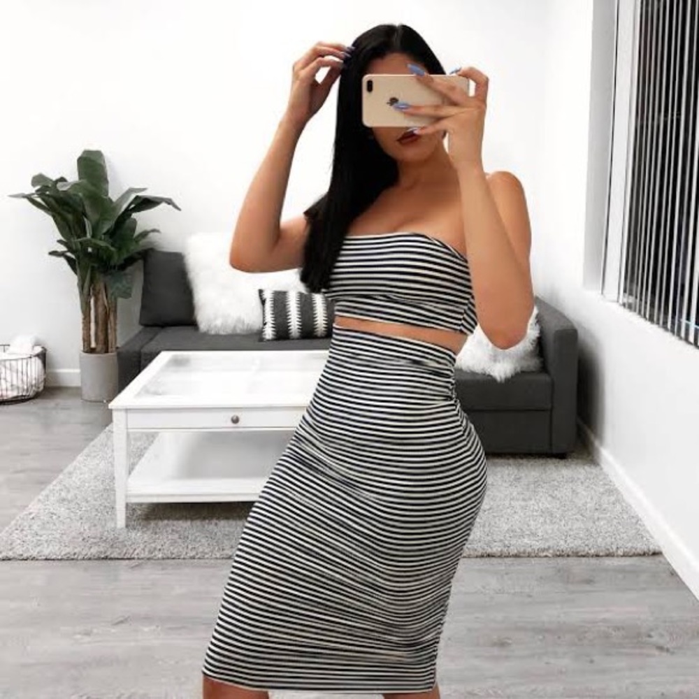 Laura’s Boutique High Waisted Skirt